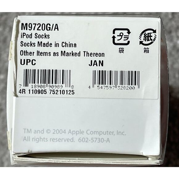 Apple iPod Socks Set of 5 M9720G and 2 Silicone iPod covers Y2K 2004 Vintage - Picture 4 of 9